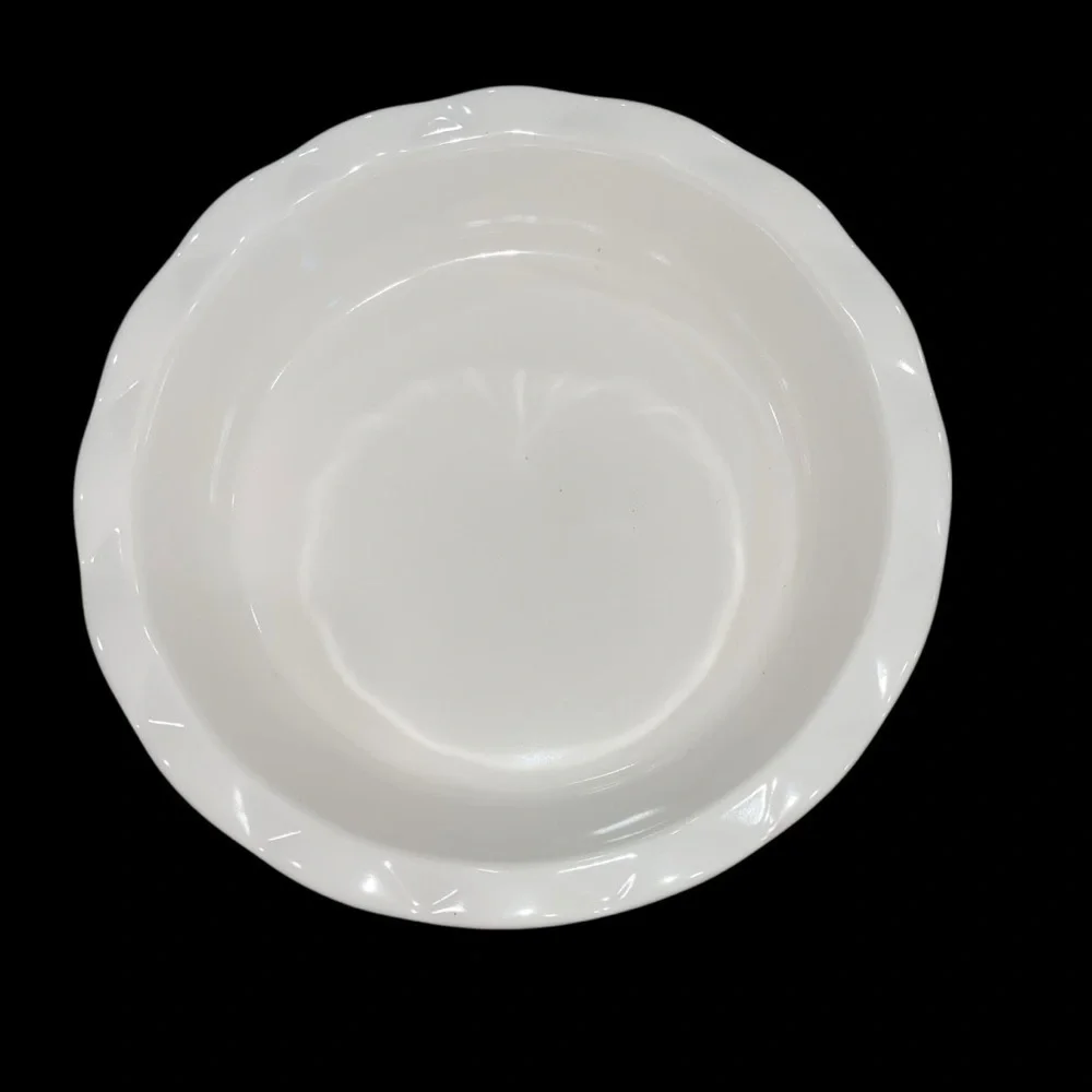 Crofton Vintage Scalloped Red & White Stoneware Pie Dish Pie Lovers Collection